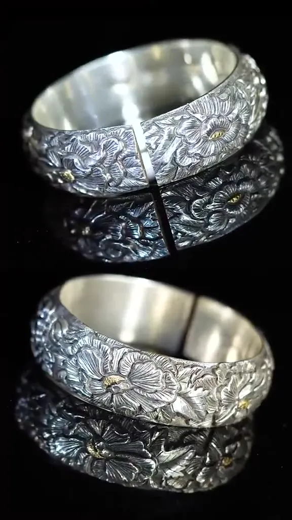 Hibiscus bangle finished product