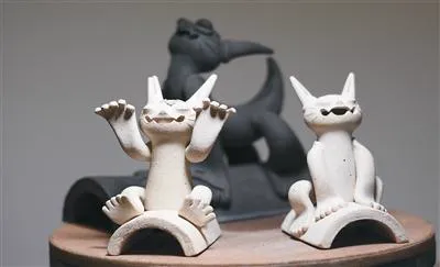 Yunnan wamao pottery work close-up